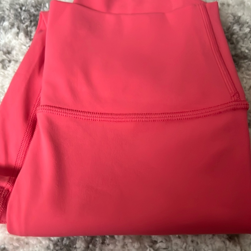 NWOT Athleta Transcend 7/8 Tight Leggings